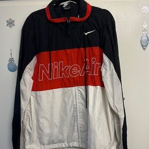 Men’s Nike windbreaker